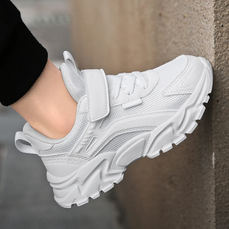 

Детские белые кроссовки для бега, весенние, дышащие, легкие, с мягкой подошвой, на шнуровке, для школы, повседневные, для мальчиков.