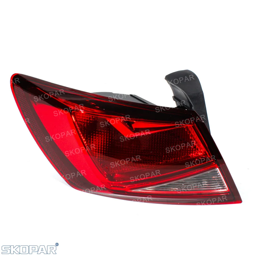 Voor Seat LHD Leon 2013 2014 2015 2016 Auto accessoires Halogeen Achterlicht Achterremlicht Zonder Lampen 5F0945095D 5F0945094L