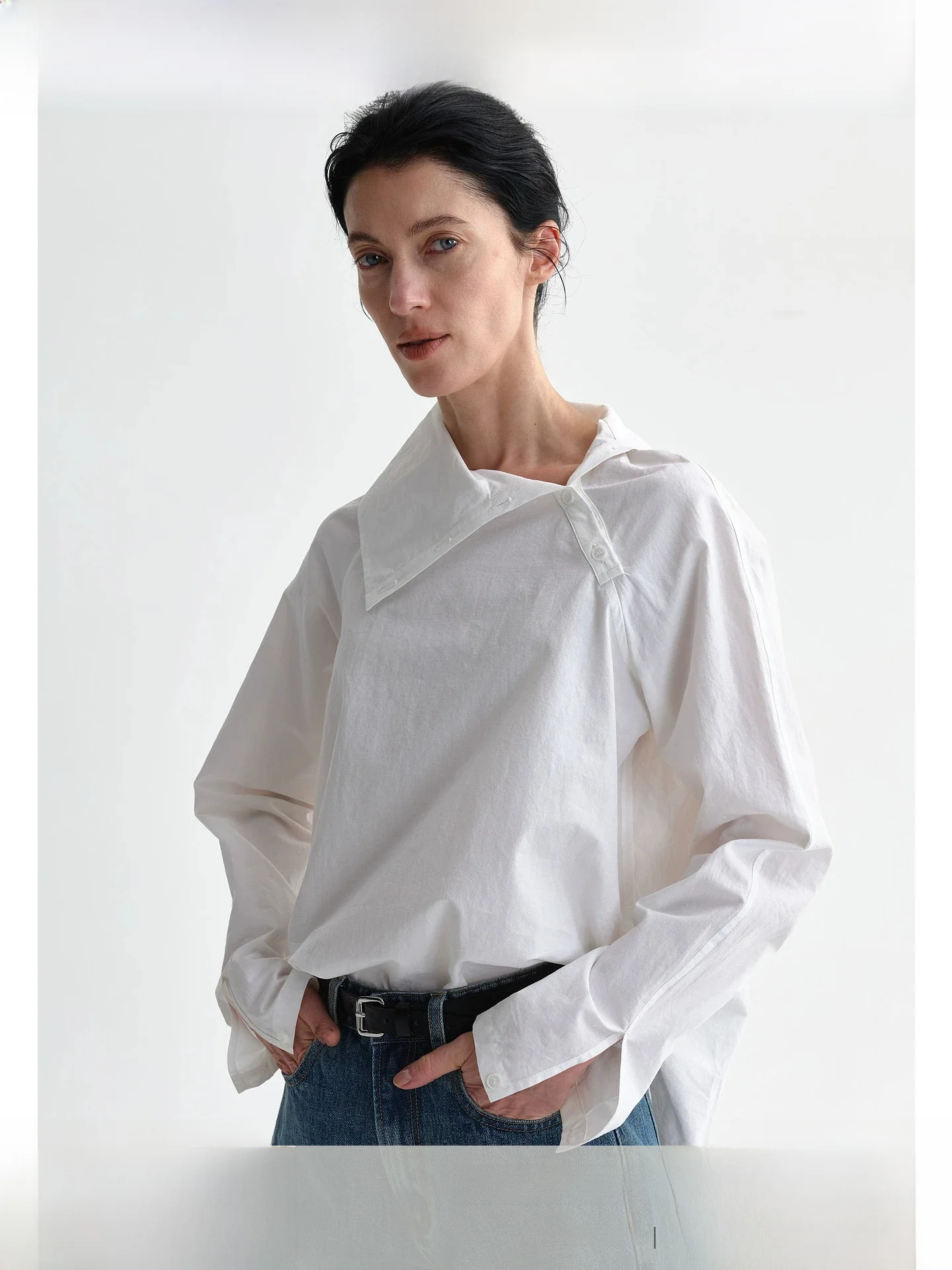 

Planites Breathable Long Velvet Cotton Linen Sand Washed Button Shirt Women's Commute Style Slim Fit Long Sleeve Pure Color