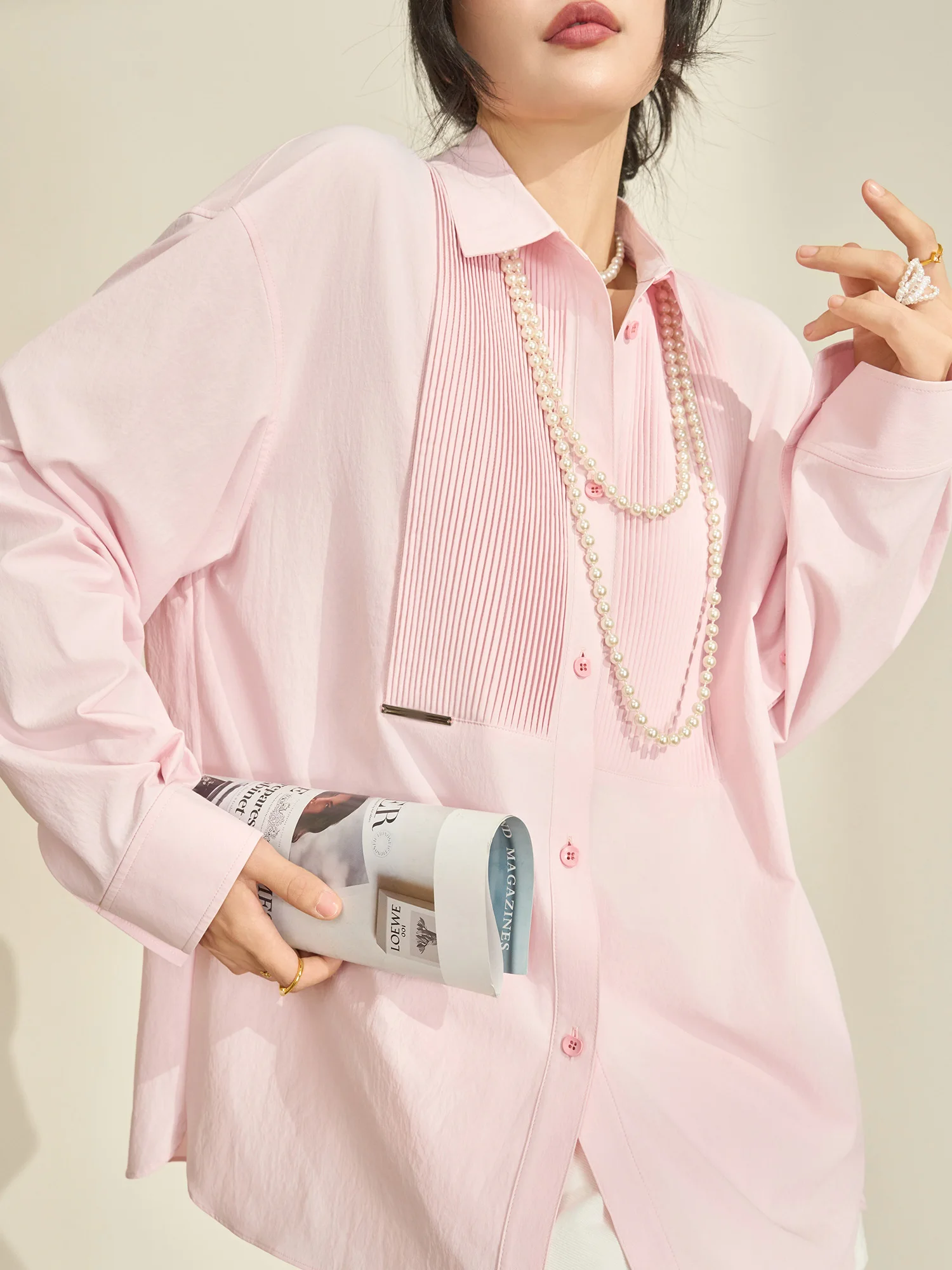 

Розовая блузка Flowing Era с длинным рукавом, уникальный плиссированный дизайн, повседневный стиль, свободный крой, полиэстер, не мнется