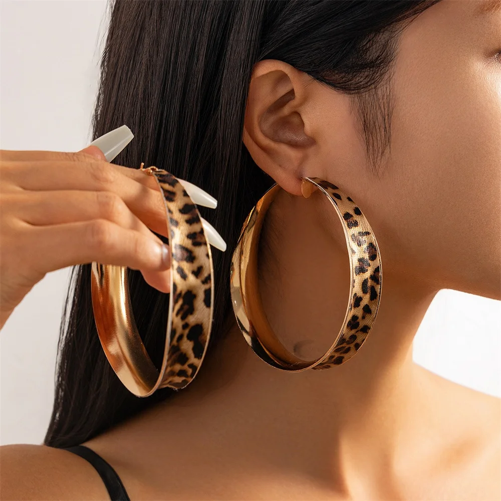 Exaggerated Leopard Print Hoop Earrings for Women 2024 Fashion Sexy Big Circle Round Earrings Party Jewelry Aesthetic New