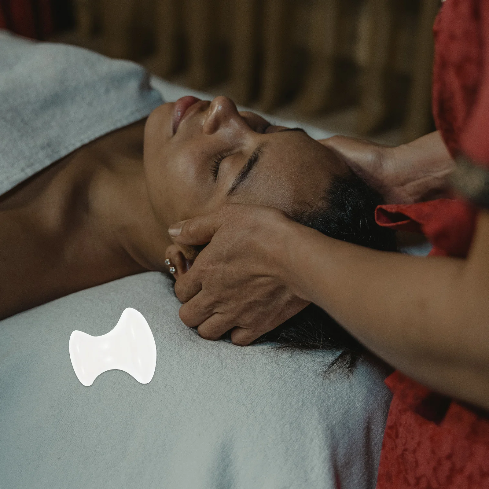 

Handmade Natural Crystal Quartz Mushroom Massager Static Free Smooth Surface Spa Tool for Face Neck Body Acupoint Massage