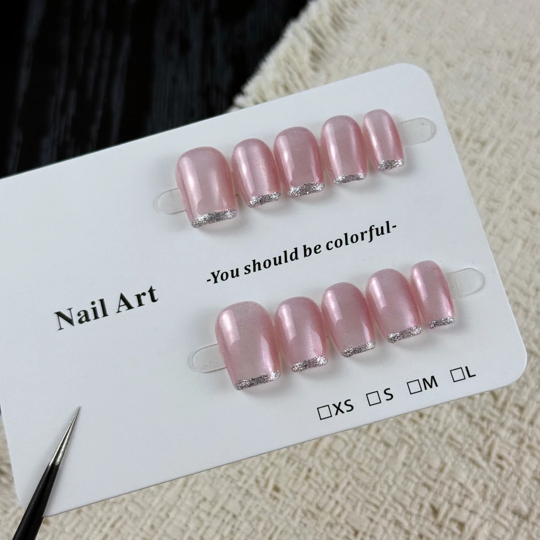 10 Stück hochwertige, schlichte und elegante, handbemalte rosa Katzenaugen-Nägel mit feinen glitzernden silbernen Rändern, handgefertigte Kunstnägel.