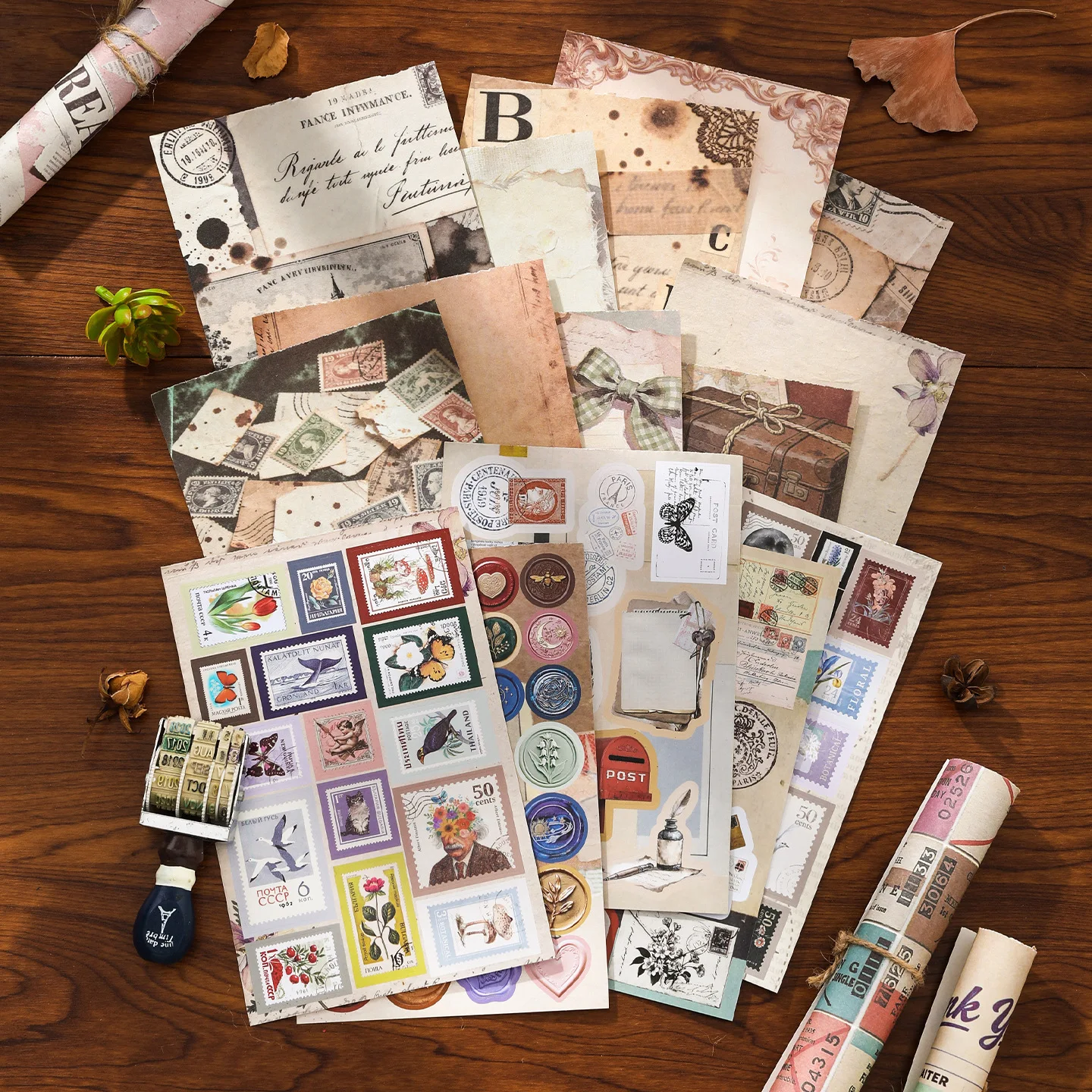

15pcs/lot Memo Pads Material Paper Time Capsule Junk Journal Scrapbooking Cards Retro Background Decoration Paper