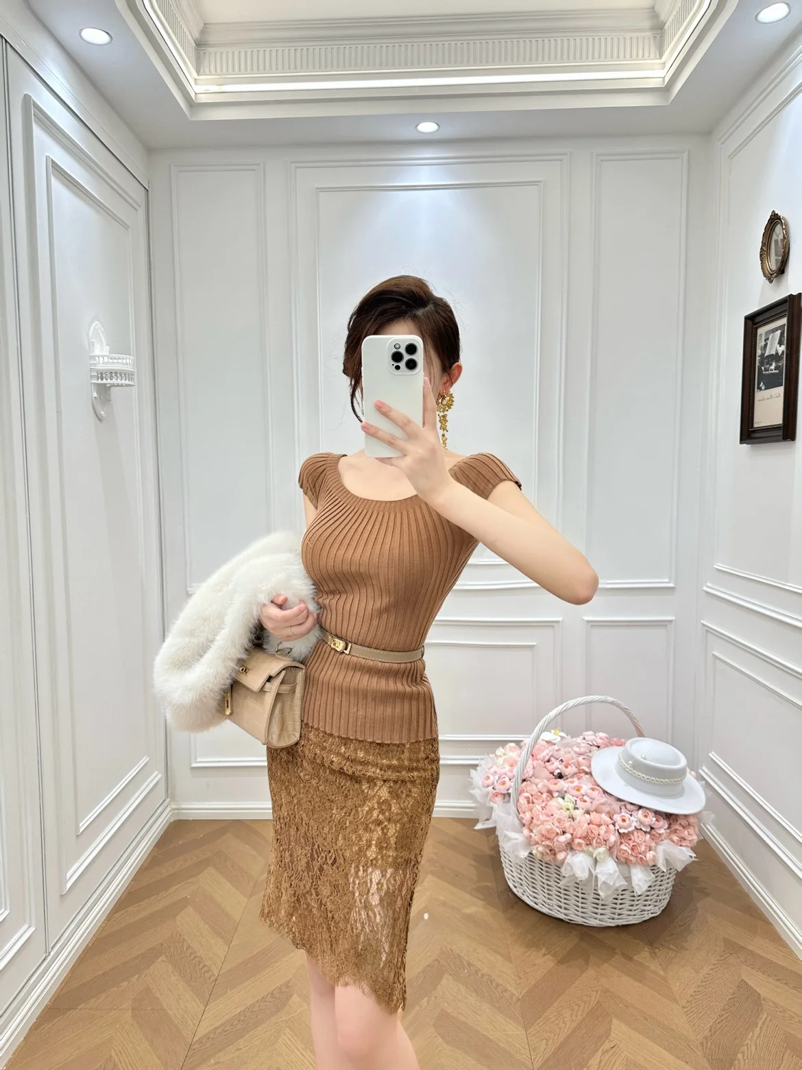 

Sexy Knitted oulder Bared Slim Fit One oulder Design Elastied Comfortable Ladies Top Pure Desire Sle Casual Wear