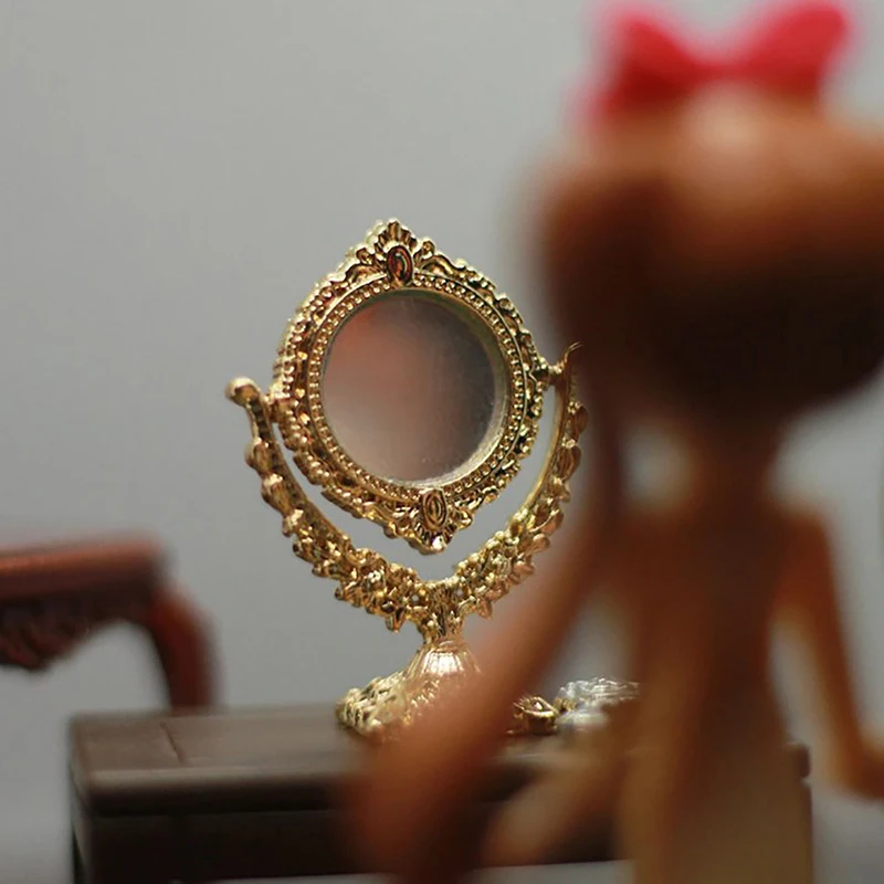 กระจกแต่งตัวบ้านตุ๊กตา 1 ชิ้น/1 ชุด รูปทรงกลม วงรี หัวใจ ของตกแต่งบ้านตุ๊กตา กระจกจิ๋วสไตล์เรโทร อุปกรณ์เสริมสำหรับตุ๊กตา