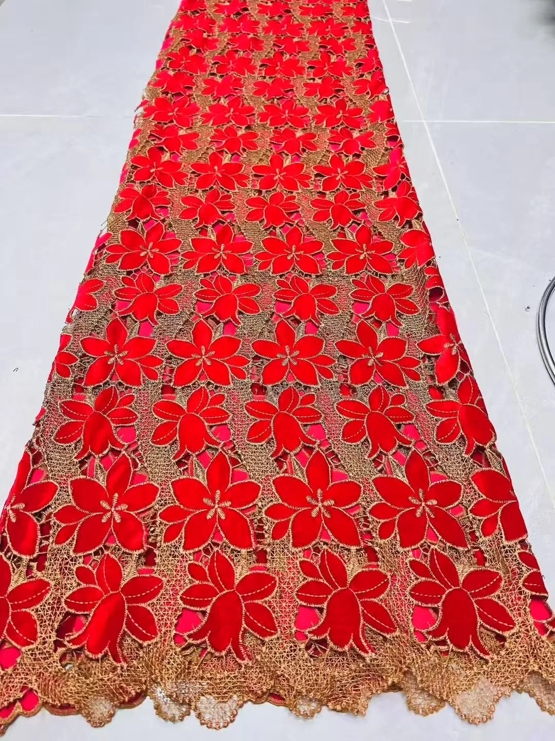 

5 Yard Red Velvet Lace Fabric 2025 High Quality lace African Lace Fabric Embroidery Nigerian Lace Fabric For Wedding Dress H41-1