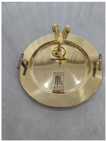 

Disc Cigar Ashtray, Vintage Decorative Items for Cigar Jars, Bar Clubs, and Decorative Items