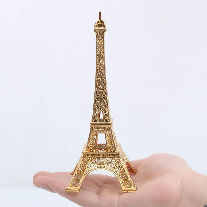 Paris Eiffel Tower Metal Crafts Home Decoration Accessories Figurine Statue Model Souvenir Home Interior Design Ornaments