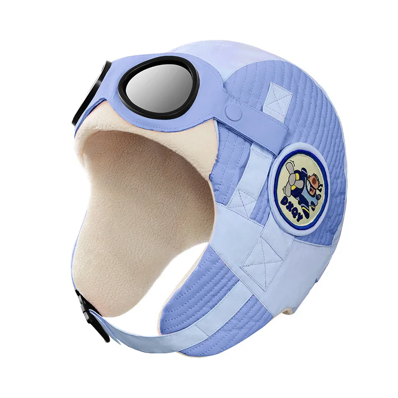 Children's winter pilot hat with goggles, fleece-lined inner lining for warmth, ear muff style hat, windproof and cold-resistant