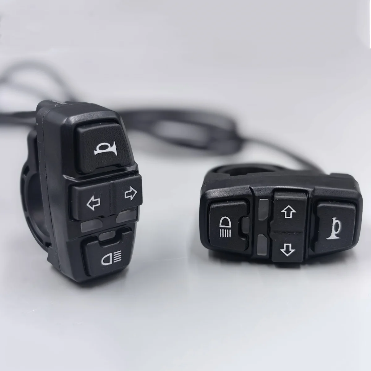New Electric Bicycle Parts 12v-120v Multi-function Switch 8-way For E-Scooter Motorcycle Handlebar Controller Switch
