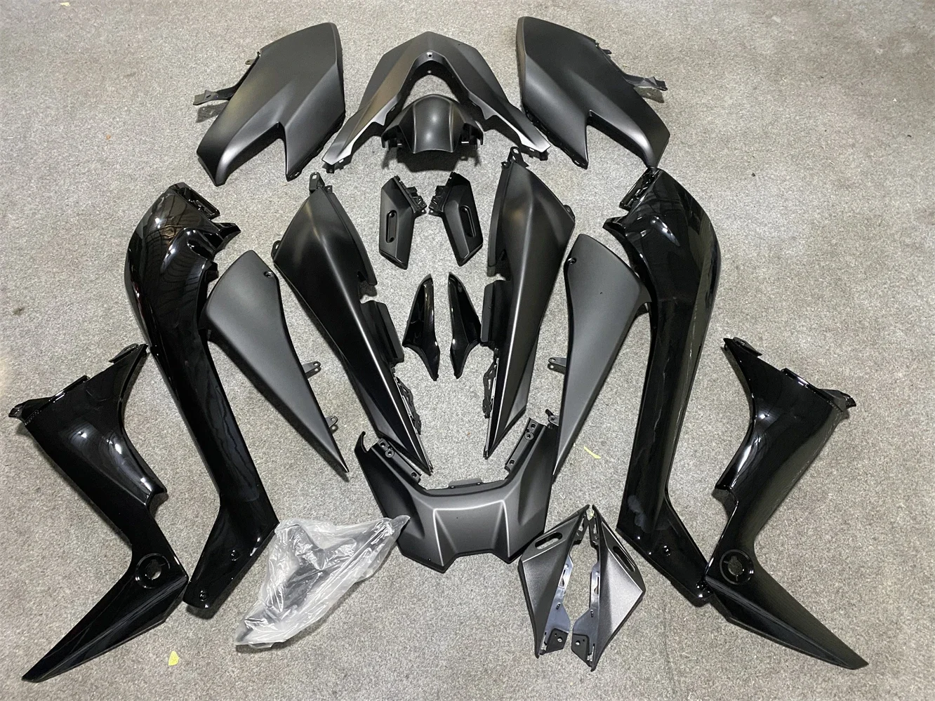 

QDmoto For YAMAHA TMAX 530 TMAX-530 TMAX530 2017 2018 17 18 Injection Bodywork Matte Black New ABS Motorcycle Whole Fairings Kit