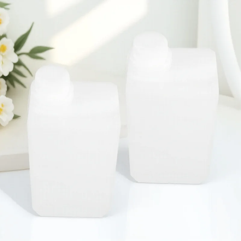 

2pcs Food Grade Transfer Bottles 1000Ml Hdpe Lightweight Empty Containers For Water Oil Wine Jug Empty Bottles With