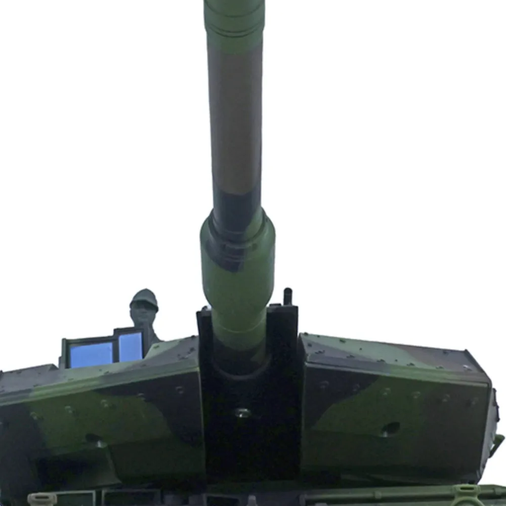 Heng Long 1/16 Scale RTR RC Tank 7.0 Upgraded Metal Version German Leopard2A6 Remote Control Tank 3889 Cars Gifts Toys Panzer