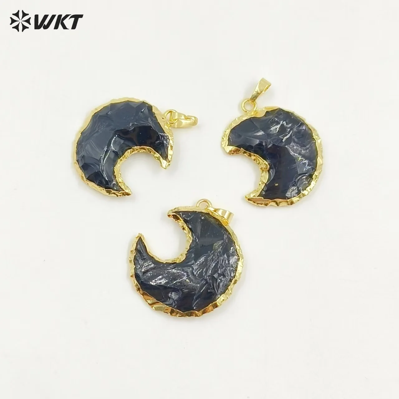 

WT-P1322 WKT Fashion Mysterious Necklace Design Pendant Natural Black Obsidian Pendant Moon Shape Pendant Jewelry Findings
