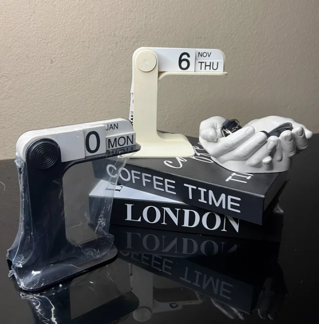 

NEW Creative Minimalist Style Plastic Perpetual Calendar Desk Calendar Aesthetic Desktop Decoration Gift