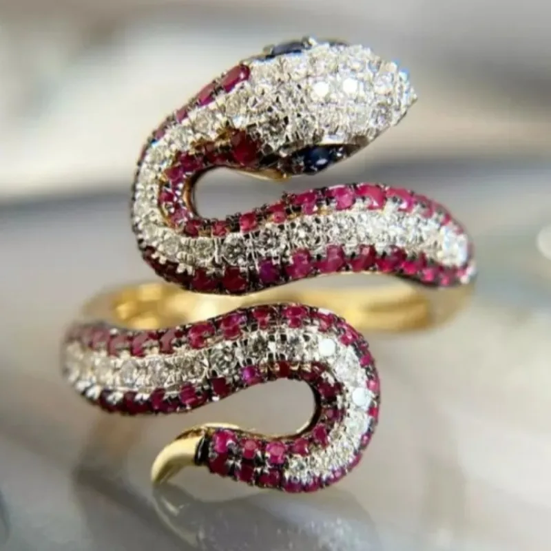 Women's Creative Personality Snake Shape Ring With Red White Zircon Exquisite Design Twist Ring Fashion Party Jewelry