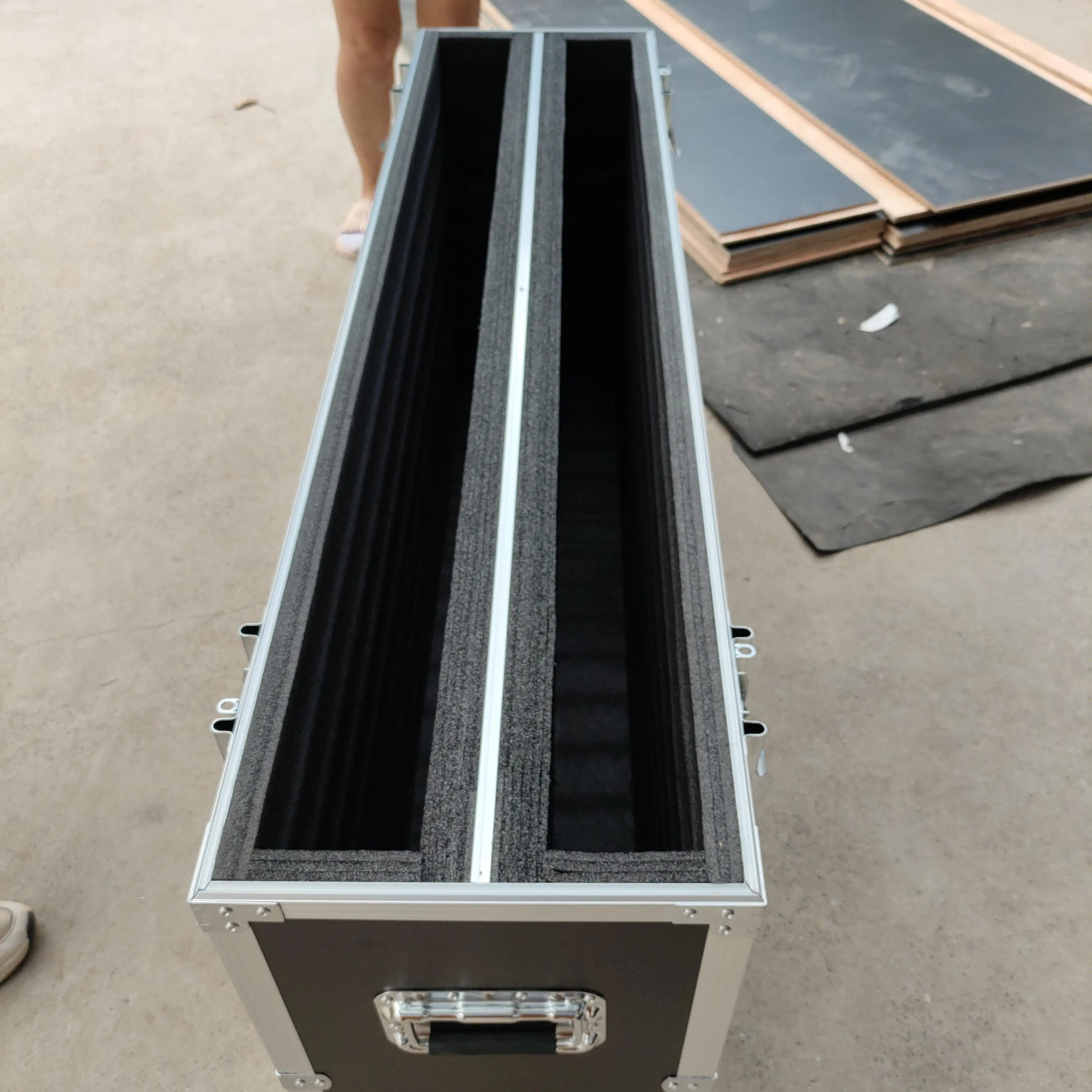 Aluminum Alloy Trolley Flight Case Instrument Equipment Transport Display Box Multifunctional Storage Carry Case