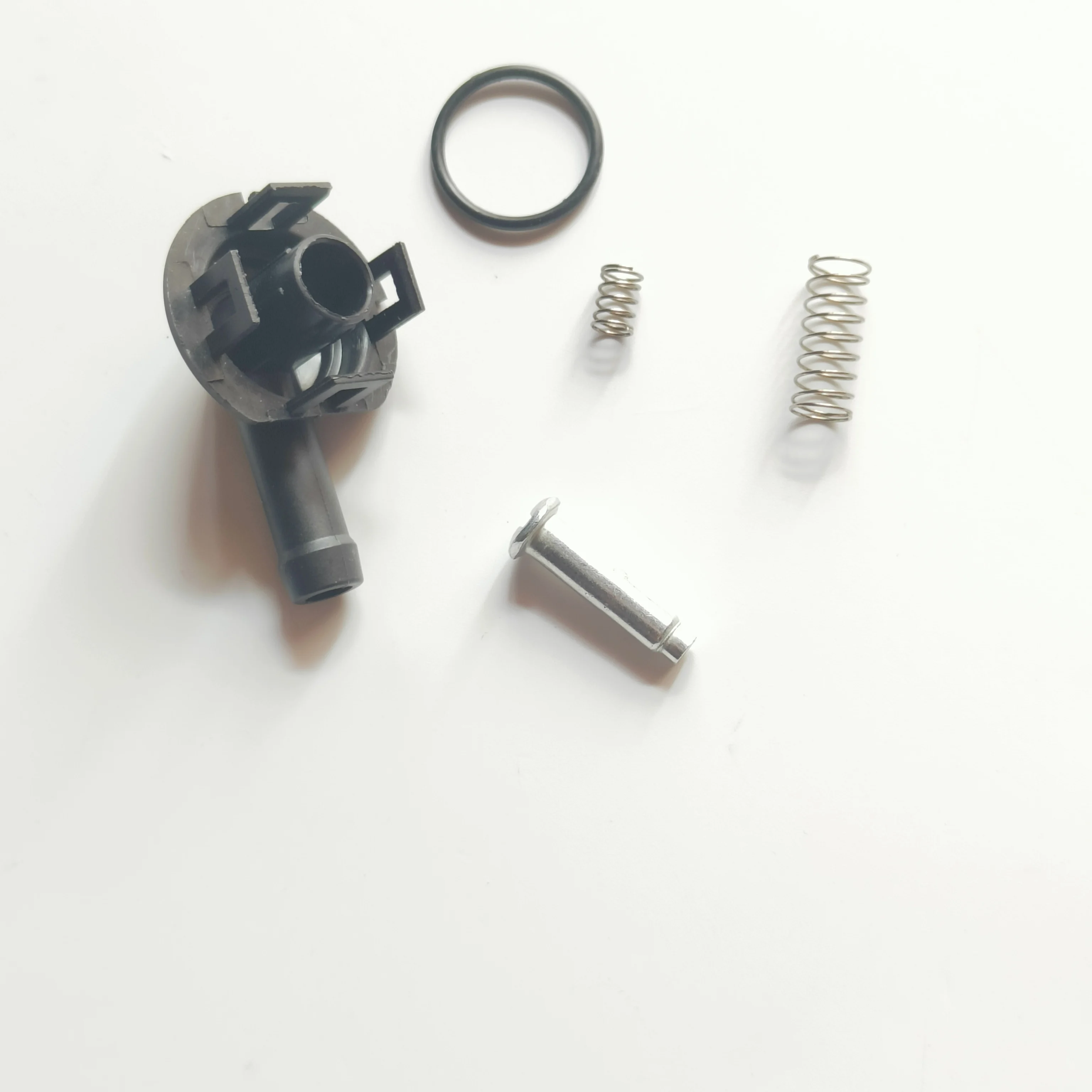 

PCV Valve Assy Automobile Check Valve Exhaust Gas Valve 1003510A-EG01 For Great Wall V80 C30 M4 C50 Haval H1 H2 H6 H7 H8 H9