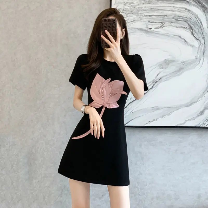 Female Tulip Dress Female 2023 Summer Round Neck Loose T-shirt Dress Dress Female Age Reducing Short Sleeve Dress Female Tops