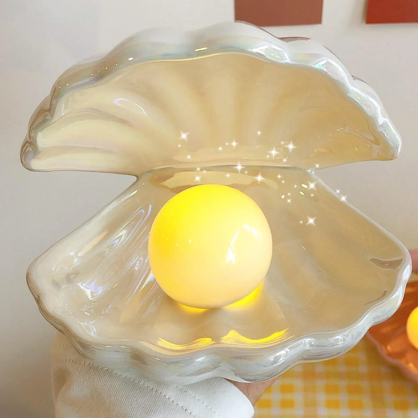 LED Ceramic Nightlight Bedside Lamp Decorative Shell Table Lamp for Children’s Room Atmosphere Lighting