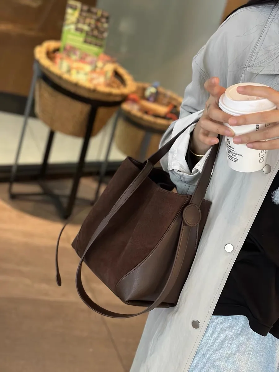 

Женская сумка-тоут, новинка 2025, новинка Sle, искусственная кожа, матовая кожа, сумка на одно плечо, подмышки, ручная сумка через плечо