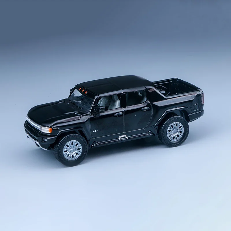 

Diecast 1/64 Scale 2024 GMC Hummer EV Pickup Truck Simulation Alloy Car Model Classics Adult Souvenir Gift Static Display