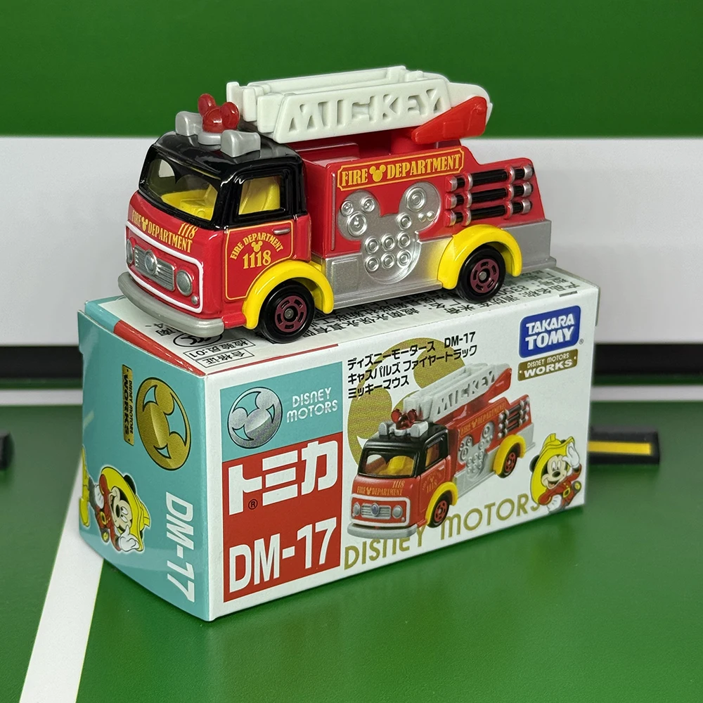 

Takara Tomy Tomica Disney Series DM-17 Mickey Mouse Ladder Fire Truck Die Casting Static Alloy Car Mode Collection