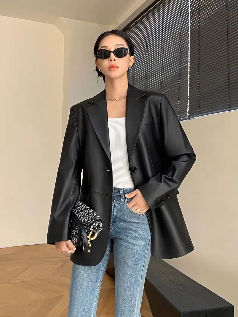 2025 Autunno Giacca da donna oversize in vera pelle Donna 100% pelle di pecora Retro Marrone Spalla larga Cappotto da abito Streetwear Blazer
