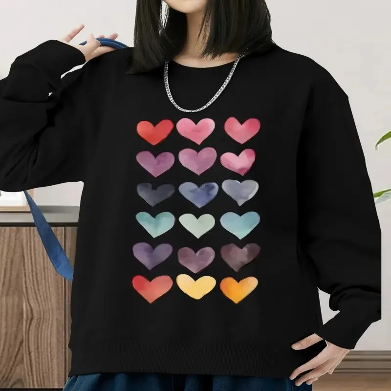 

Женский модный красочный акварельный свитшот с принтом сердечек 2025 года, повседневный пуловер с длинным рукавом и круглым вырезом, романтический яркий дизайн