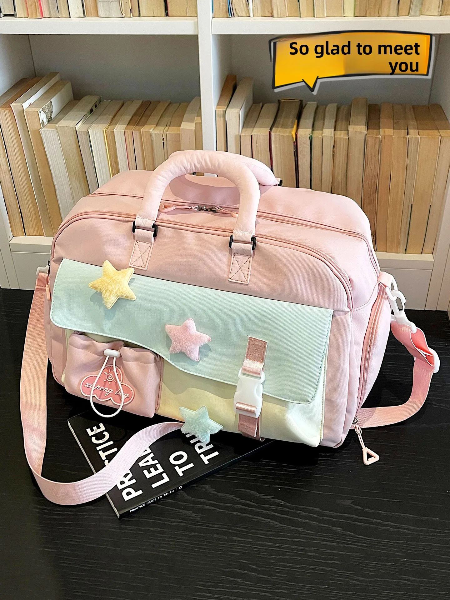 lightweight-large-capacity-crossbody-bag-travel-handbag-women's-short-trip-shoulder-bag-durable-nylon-material-foldable-design
