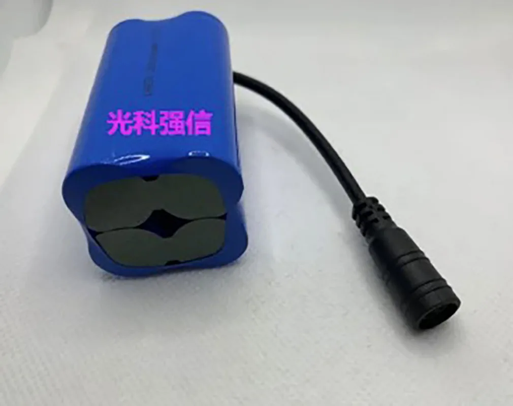 New genuine 3.7v2000mah18650 lithium rechargeable battery large capacity field shaped LED lamp back power DC head