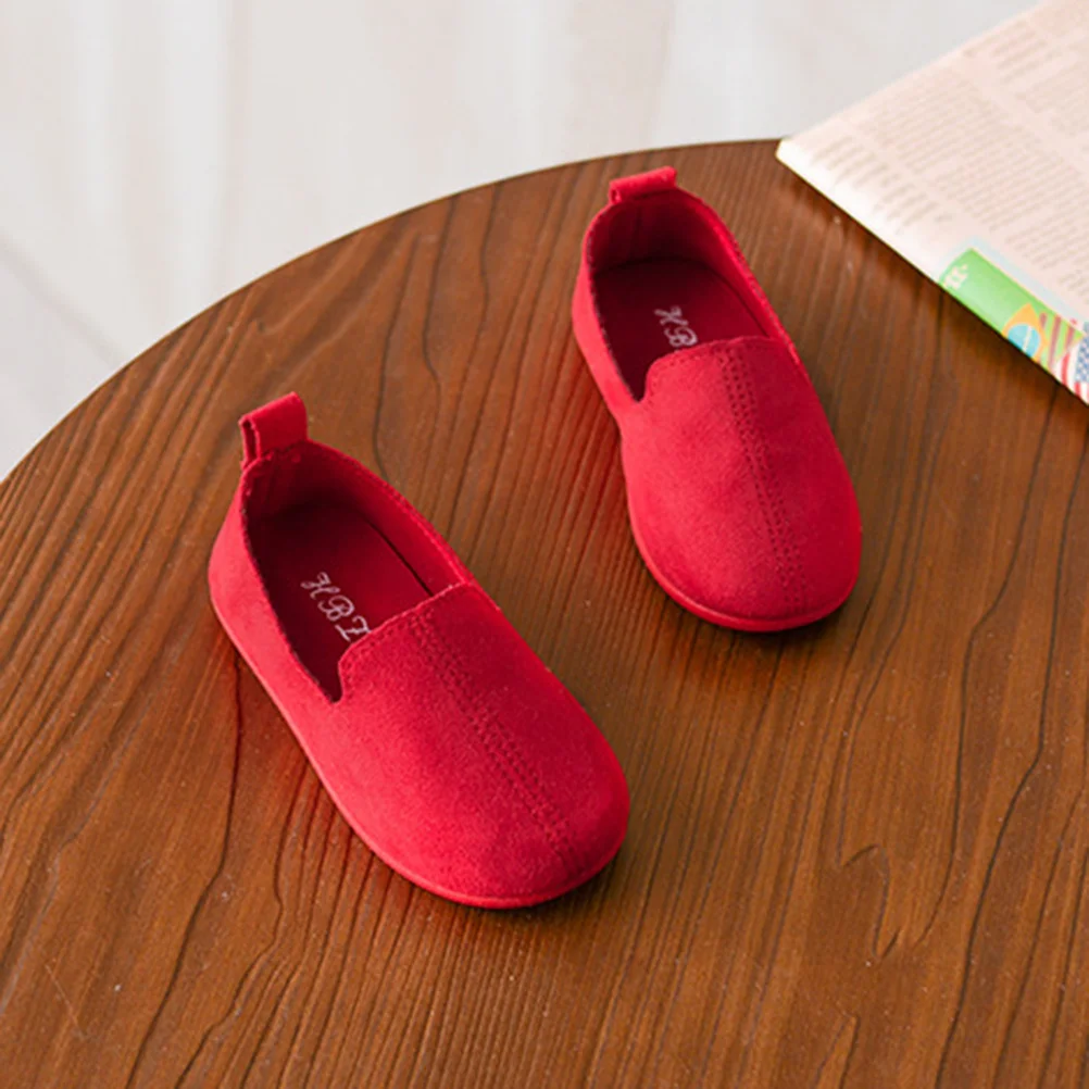 زوج واحد من أحذية الأطفال المريحة كاجوال أحذية رياضية للأطفال الصغار في الهواء الطلق لفصل الصيف والربيع مقاس أحمر 24 تصميم لطيف سهل التشغيل