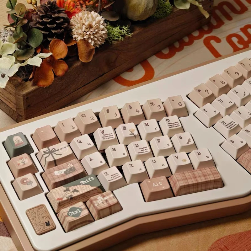 

Original Retro Keycaps Set Customized Autumn Leaf Themed PBT Sublimation Cherry Profile Key Caps Mechanical Keyboard MX Switch