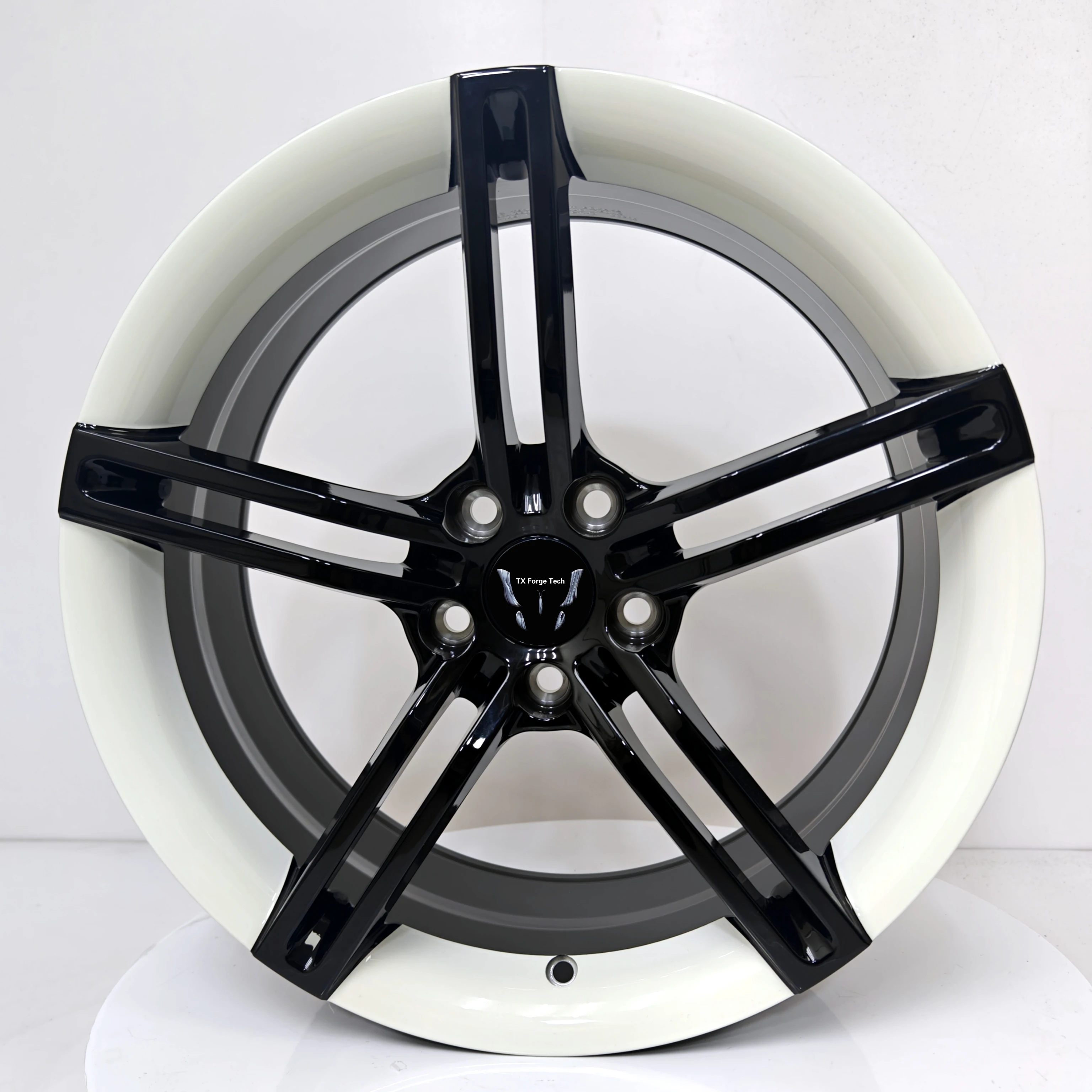 Factory Design Customizable Size Aluminum Alloy Wheels Passenger Car Rims Suv Hub for Vehicle Wheel