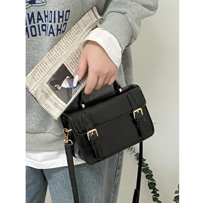 Borsa a tracolla a tracolla in PU verde Chic donna 2024 nuova borsa da viaggio Versatile All-matched Fashion Vintage Small Square Bags