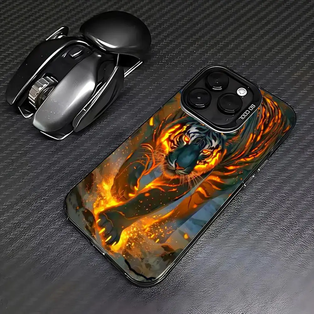 

A fierce and luminous tiger case for iPhone 16 15 14 13 12 11 Pro/ Max/Plus shock-proof rear cover anti-fingerprint