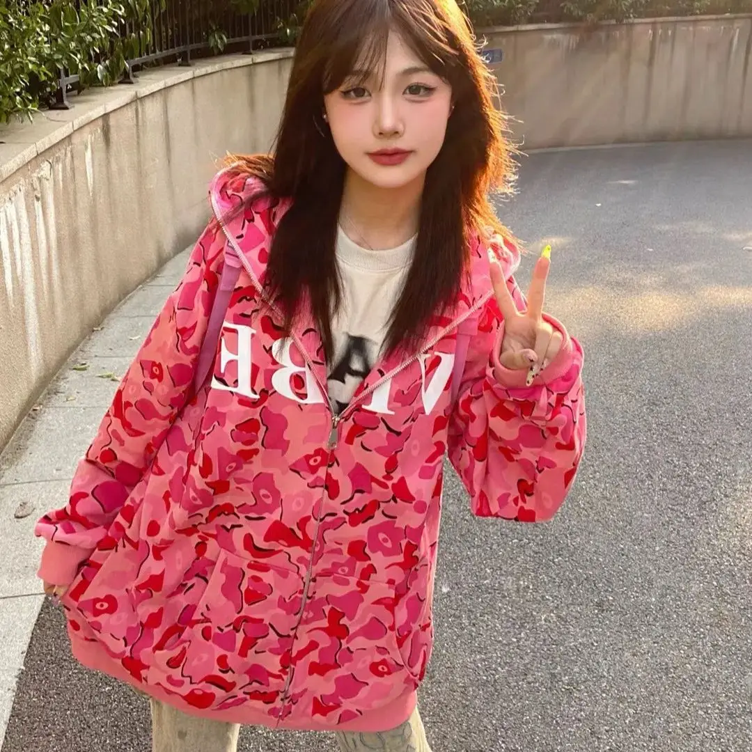 

Флисовое пальто с капюшоном, на молнии, с камуфляжным принтом