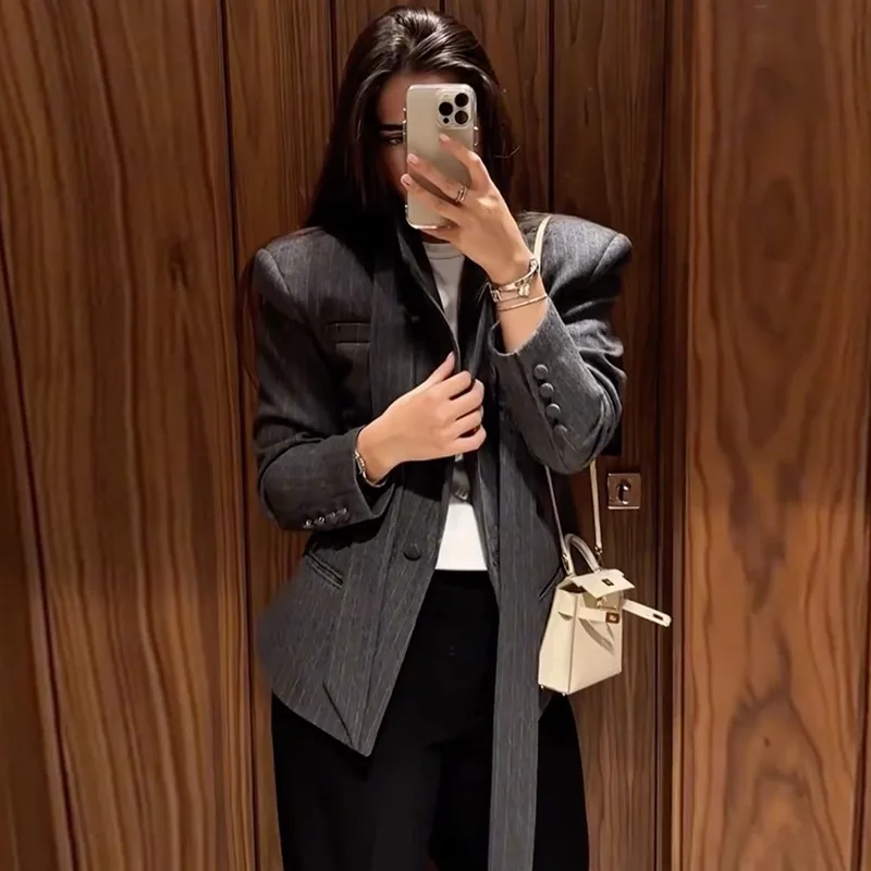 

Повседневный женский блейзер с отложным воротником, длинными рукавами, V-образным вырезом, на одной пуговице, свободного кроя, весна 2026, для работы и на каждый день