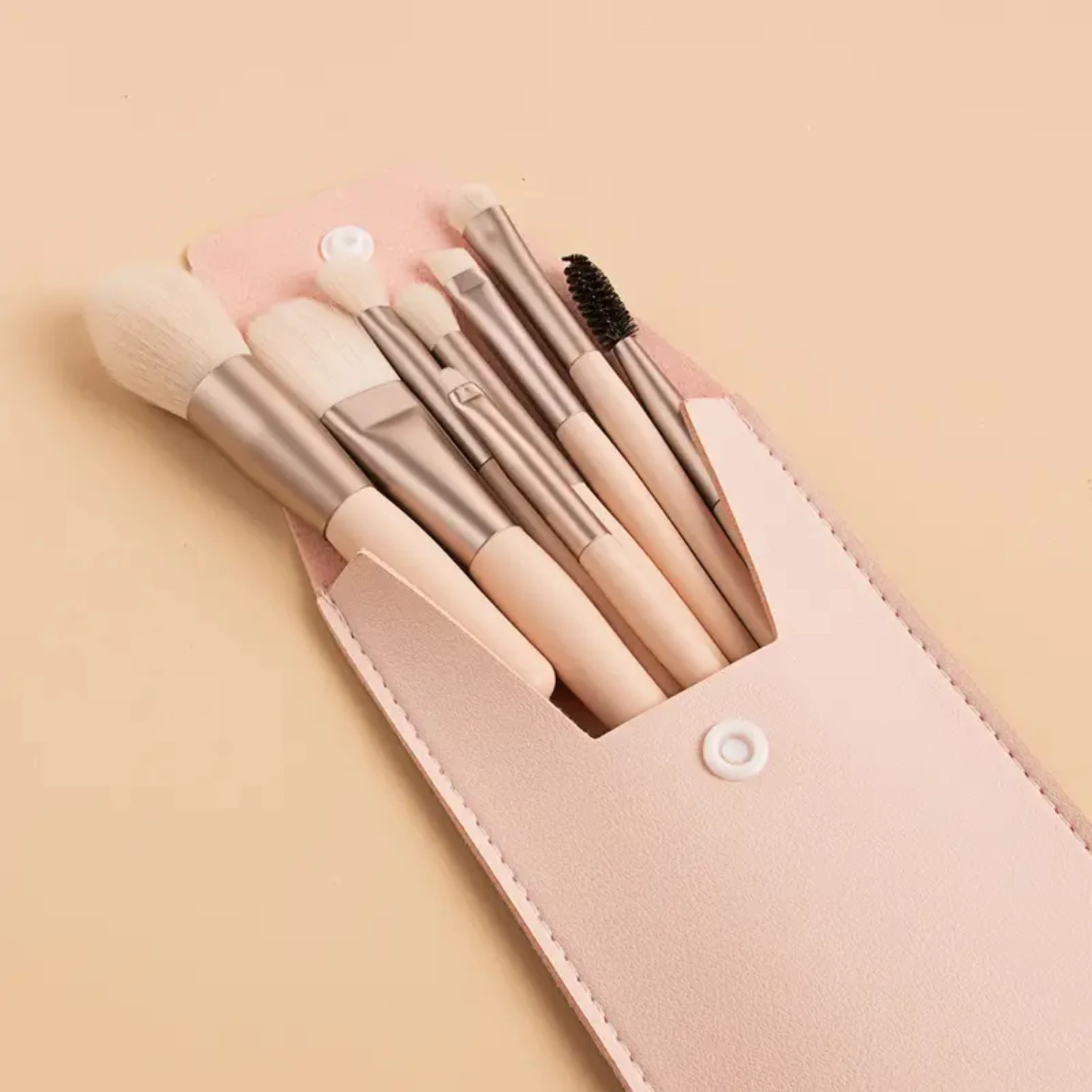 Wood Handle 8 Mini Macaroon Eyeshadow Makeup Brushes Set with Stylish Bag - Premium Quality Beauty Tool Collection for Effortles