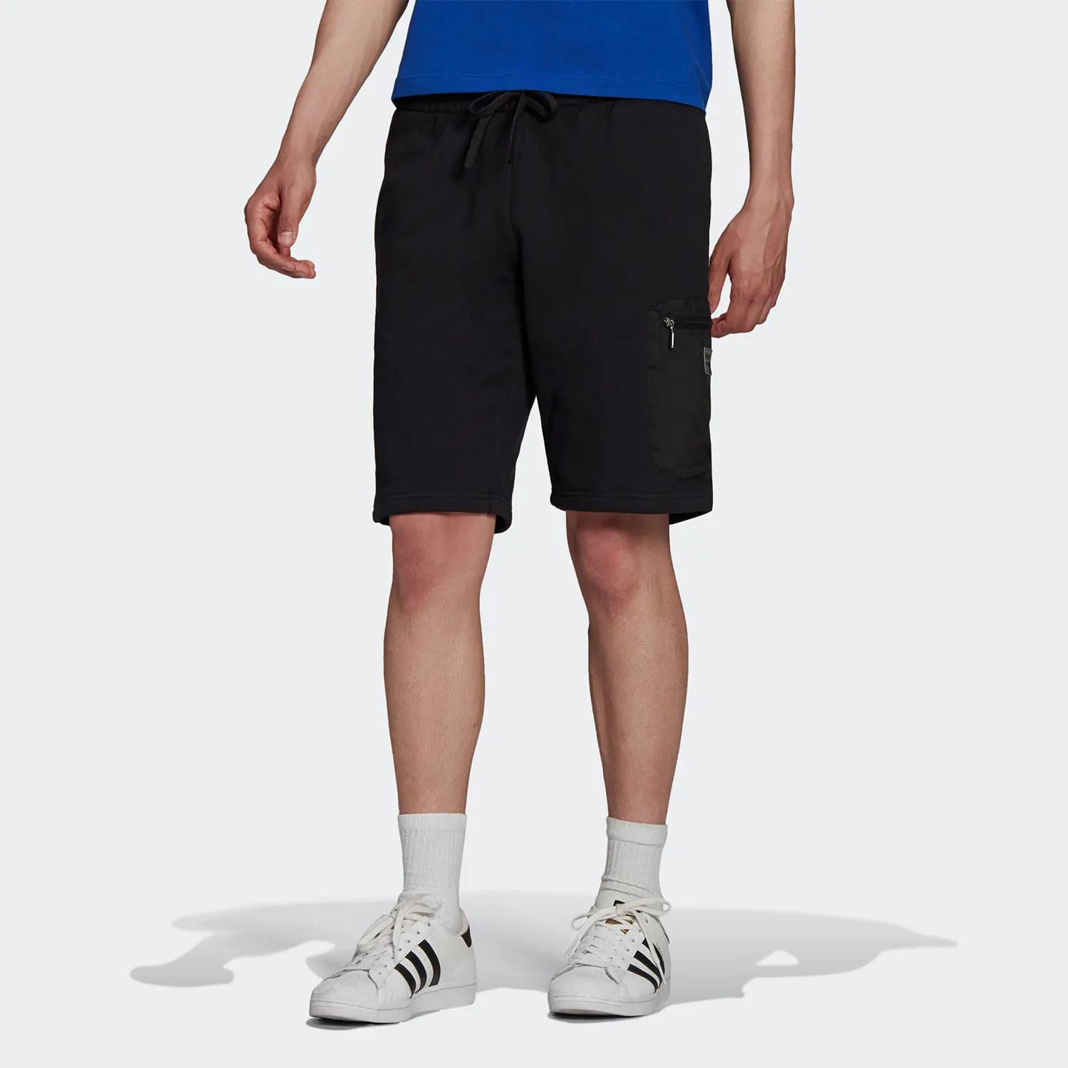 

Adidas Originals Men's Seasonal New Sport Shorts H36246
