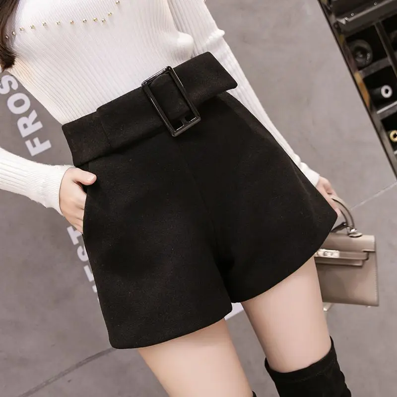 Women\'s High Waisted Elastic Woolen Autumn Winter 2024 New Solid Color Sashes Button Wide Leg Pants Loose Pockets Casual Shorts