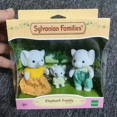 Sylvanian Families Pretend Play Kawaii Doll Anime Figure Ternurines Sylvanian Cute Children Toys Room Decoration Birthday Gift