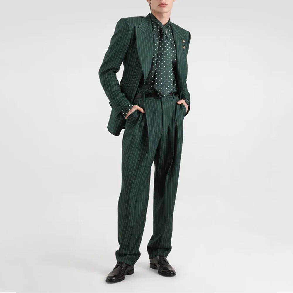 New Fashion Green Stripe Men Suit Wide Peak Lapel Blazer Retro Casual Outfit For Wedding Groom Evening Gala Tailored Attire