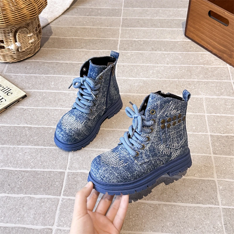 

Новинка 2024, детские кожаные ботинки на платформе, школьные короткие нескользящие уличные повседневные ботинки для девочек, детские ботильоны, модные ботильоны с ремешком на щиколотке