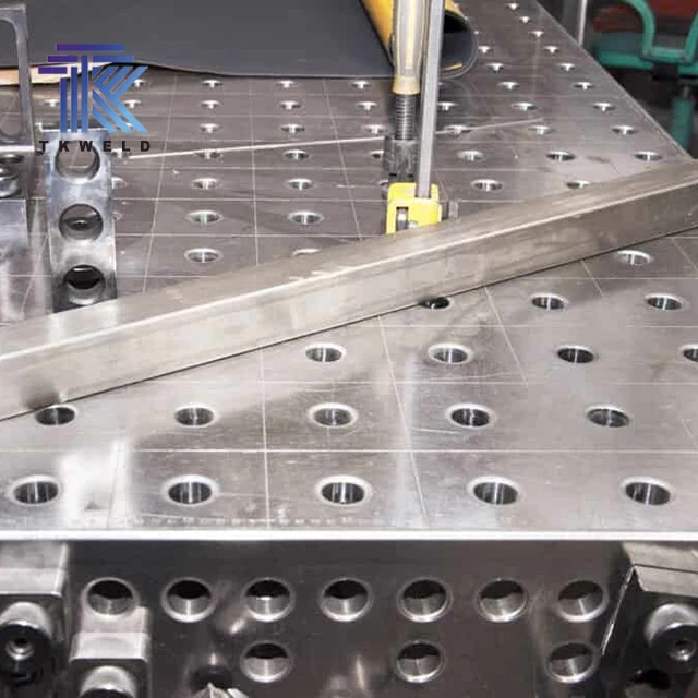 TKweld D16 D28 1000*800*200 مللي متر الحديد الزهر طاولة ثلاثية الأبعاد لتركيبات لحام الرقصة CE معتمدة 2D Q355 محطة لحام روبوت الصلب