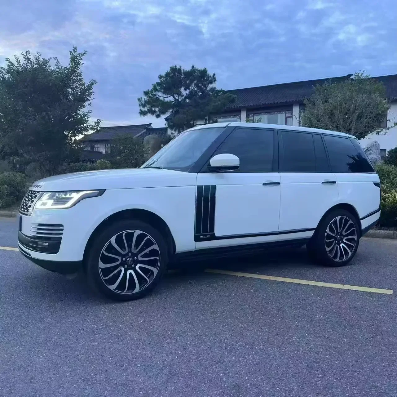 Land Rover Range Rover 2005 -2012 Modifikasi Reparasi 2022 Tampilan Konversi 1:1 Body Kit Range Rover Vogue PP BodyKit Aksesori