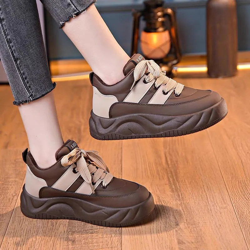 Leather Shoes for Women Retro 2024 Autumn New Korean Style Sneakers Student Thick Sole Flat Lace Up Anti Slip Casual Sport Shoes image 4