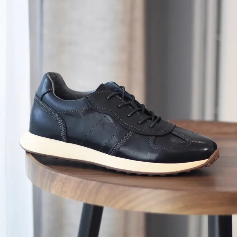British Washed Genuine Leather Running Sport Shoes Men's Casual Vintage Breathable Lace Up Sneakers Male Oxfords Youth