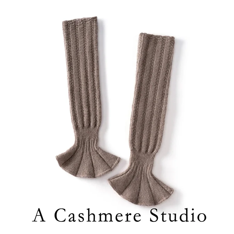 Autumn And Winter Cashmere Arm Sleeves, Trumpet Petal Side Length Design, Warm And Can Be Used As A Pile Of Leg Protection Socks